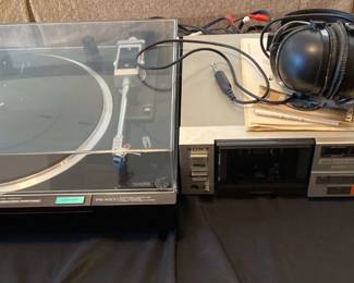 "Autumn in Virginia Acres" in Aiken, SC. Closing on Mon 10/2 at 8pm. Pickup is Wed 10/4 from 2-6pm. Please click here to view more photos, descriptions, and current bids:&nbsp;https://ctbids.com/estate-sale/24203