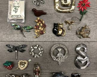 Silver & Gold  Tone Costume Jewelry Mixed  Lot  with Multi Color Stones and Brooches Cat Bird Dragonfly Turtle Heart Floral $60 for all or 2 for $25