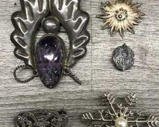 925 Sterling Silver Pin Brooch Lot of 5 With Purple Stone Flower Snowflake 39.40 Grams $125 for all 