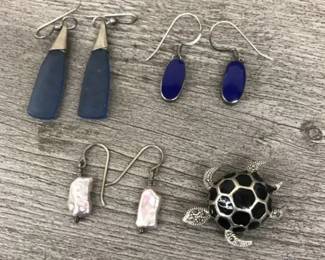 Unmarked Sterling Silver Jewelry lot with Turtle Pin Dangle Earrings 18.47 Grams $60 for all or $40 for 3 earring and $35 for Turtle 