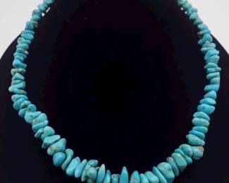 Turquoise Beaded Necklace 17.5 Inches 38.9 Grams $75