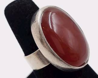 925 Sterling Silver Ring W/ Carnelian Size 6 8.7 Grams $45