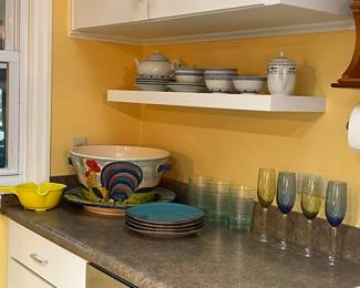 Sara Pottery-Italy Large bowl and platter. 