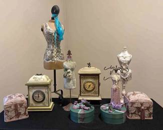 Ladys Display And Jewelry Boxes 