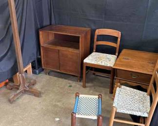 Living Room Lot Tv game Stand  Coat Rack  End Table  2 Chairs  Ottoman 