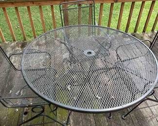 Metal Patio Table 3 Chairs 