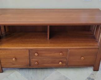 018 Ethan Allen Furniture