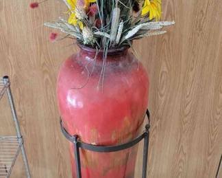 Clay Pot With Metal Stand