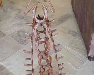Metal Horse Shoe Tree
