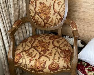 Victorian Medallion Back Arm Chair