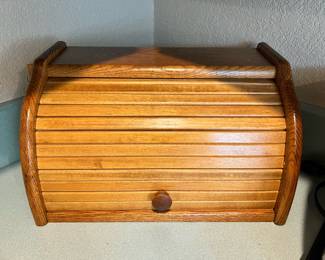 Roll Top Wood Bread Box