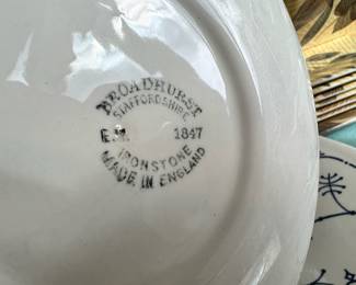 Set of 3 Broadhurst Ironstone Bowls