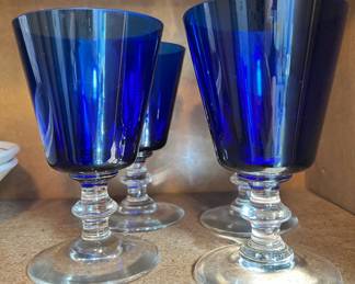 Stemware, Set of 4, Blue Drinkware