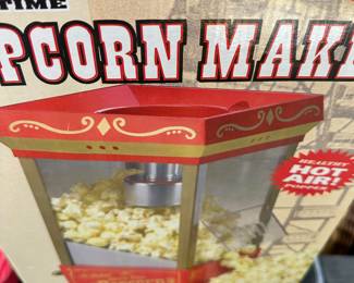Popcorn maker