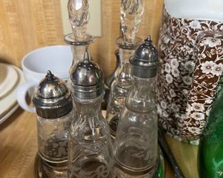 Crystal cruet set