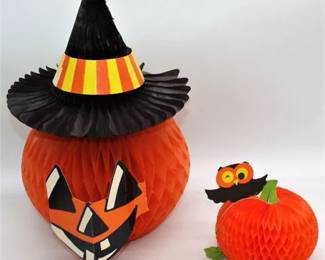 Lot 013   0 Bid(s)
Denmark Honeycomb Pumpkin Jack O Lanters