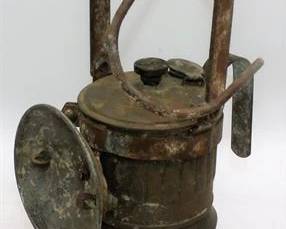 Lot 029   10 Bid(s)
BIG BOY Miners Carbide Lamp Larger size
