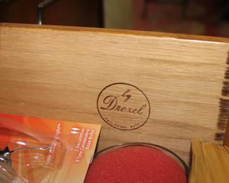 Drexel Furniture China Cabinet / Hutch