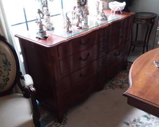 Meissen collection on large chest/dresser 