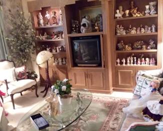 Collectibles, furniture, decor in BR 1