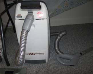 Vacuum Cleaner