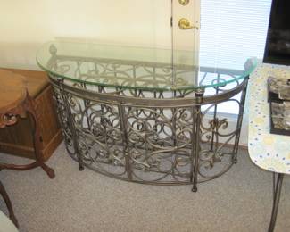 Glass Top Metal Wine Bottle Bar