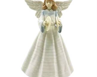 Lot 422   1 Bid(s)
Lladro #5876, "Angelic Cymbalist" Porcelain Figurine