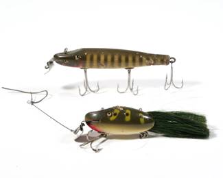(2pc) CREEK CHUB FISHING LURES | Including a Dinger and a Husky Pikie.  - l. 4.5 in. (largest)