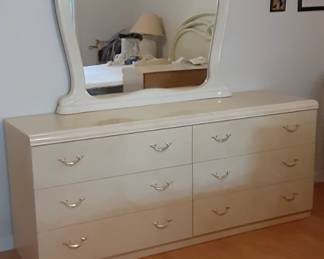 Broyhill dresser. 