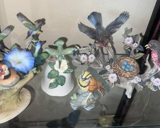 Collectible birds