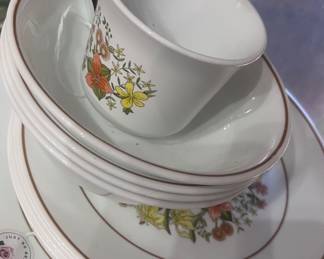 Corelle vintage dishware 