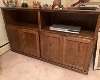 Nice cupboard or entertainment stand