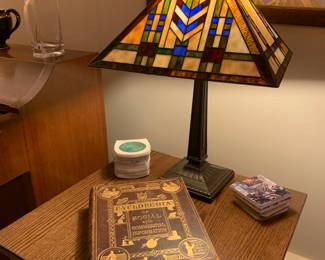 Stained glass lamp