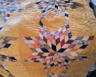 Lots Of Vintage Quilts