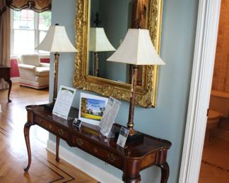 Queen Anne style console table; ornate gilt mirror
