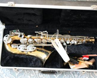 Bundy saxophone