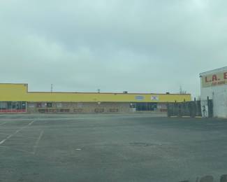 Enter the Eisenhauer Market Parking lot