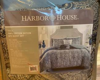 New King size comforter set