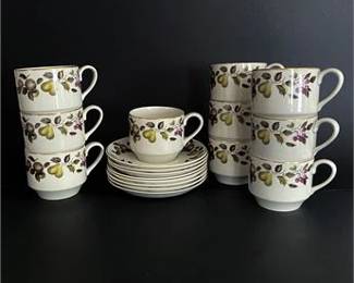 Discontinued Midwinter Evesham Cup  Saucer Collection 