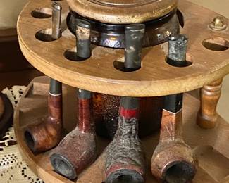 Antique & vintage pipes