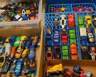 Hot Wheel & Matchbox cars