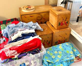 vintage wooden rooster canisters and bread box