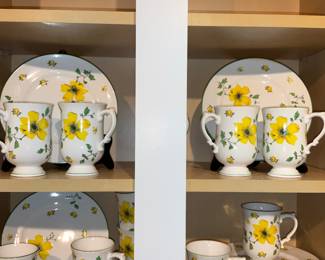 Vintage, Royal, Victoria England , Dessert Set 