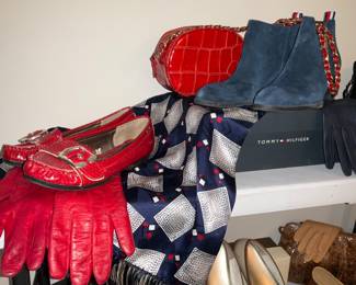 Women's clothes,  shoes  size 9