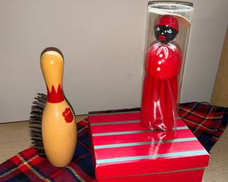 Vintage,  clothing brushes