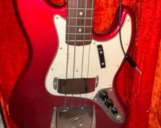 Vintage, Fender, Jazz Bass, serial # L87841, Because of the large interest in both the Fender and the Gibson Guitar from around the country, we have elected to go to a sealed bid. They will will be available for preview till Saturday 1pm .