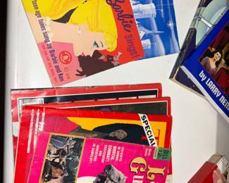 Vintage, records . Vintage magazines 