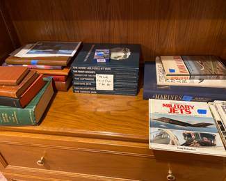great book collection Marines, military jets, Time Life Series The Epic of Flight, replica models, photographs 