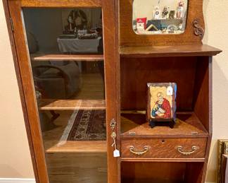antique display cabinet 