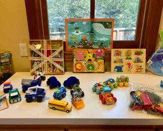 children's wonderland, books, toys, games and collectibles 